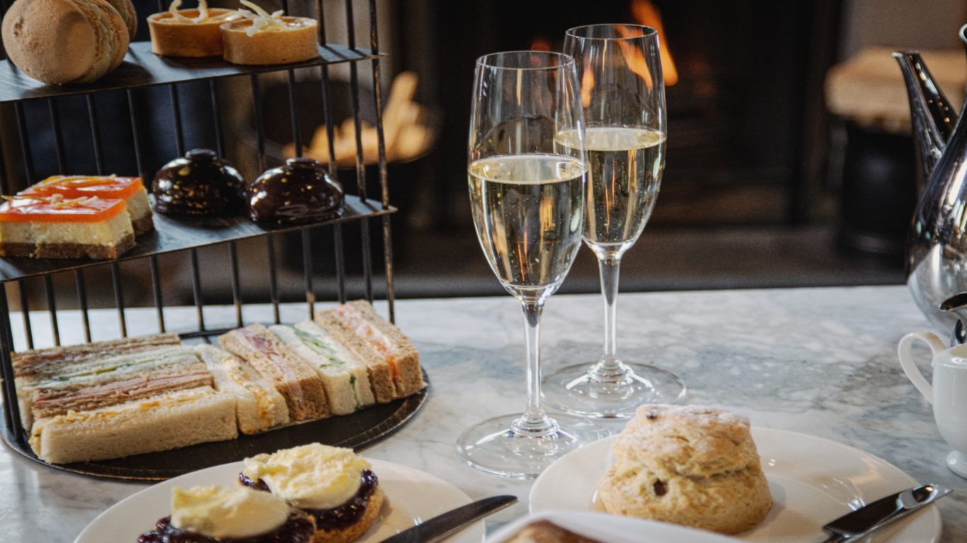 Champagne afternoon tea_The Champagne bar